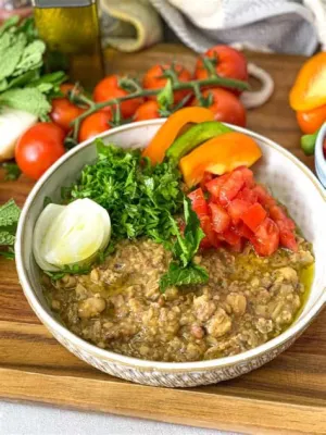  Foul Medames: Ein nussiges und herzhaft-pikantes Frühstückserlebnis aus Qena!